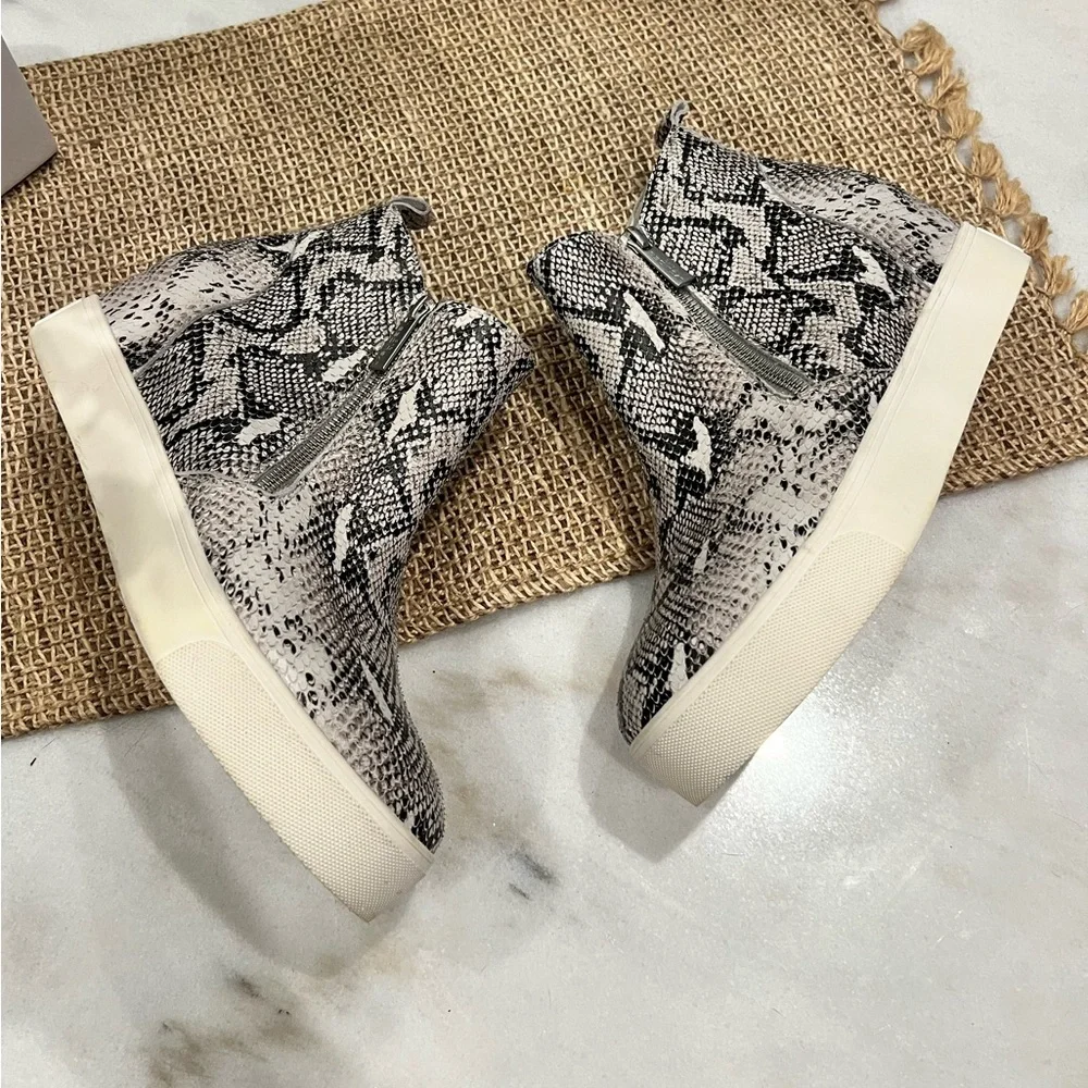 J Slides Python Platform Double‎ Zipper Sneakers - Picture 2 of 9